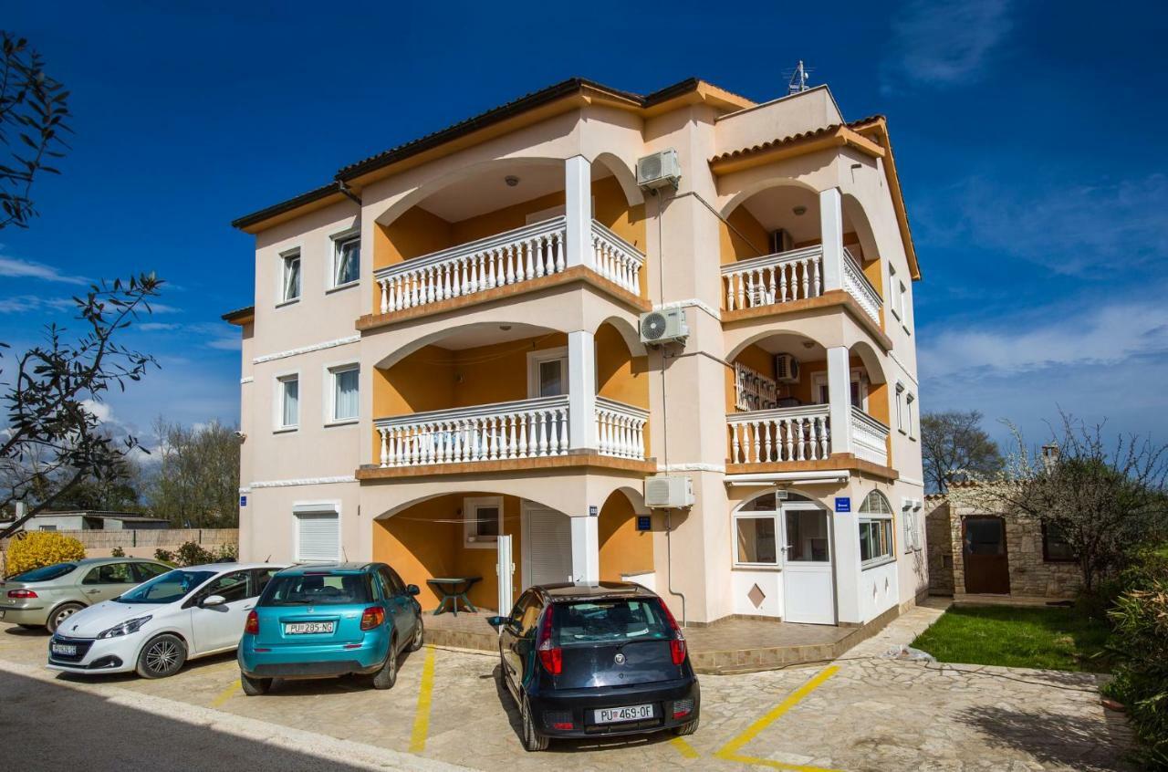 Buy Valbandon Fažana